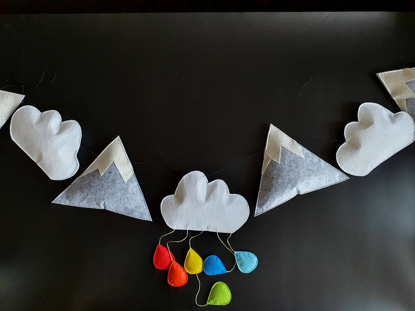 Mountain Explorer Cloud Bunting